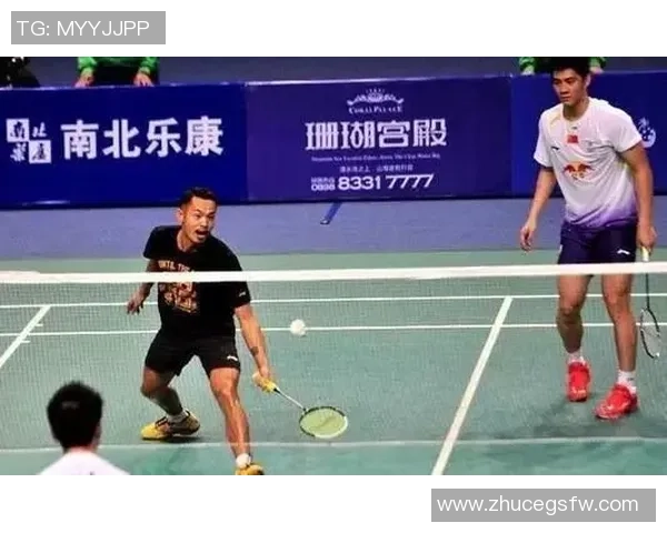 杨秀英亲授羽毛球技巧与心得分享助你提升球技的秘诀